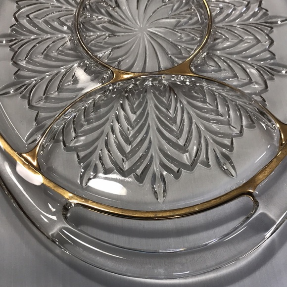 Vintage JEANETTE Glass Oval Gold Trim Divided Serving Tray with Handles - Picture 6 of 11